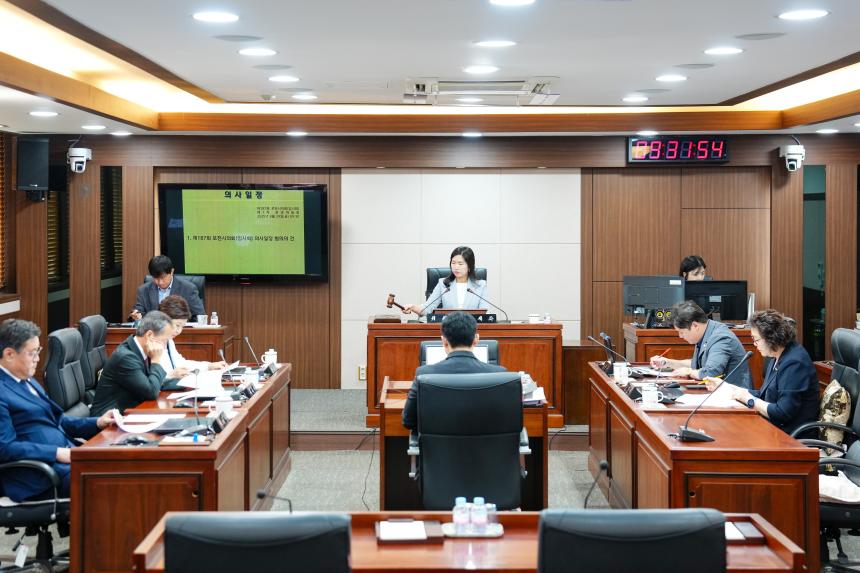 포천시의회, 제187회 임시회 개회 ‘2025년도 제3회 추가경정 예산안, 조례안 등 심의 예정’ - 1