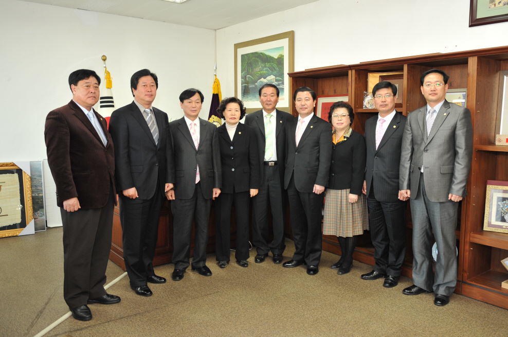경원선 전철 연장사업 조기착수 건의에 따른 연천군의회의 포천시의회 방문 