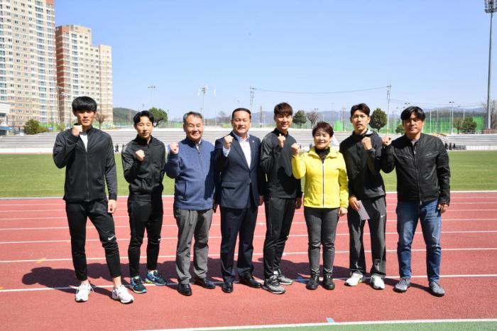 180416 경기도체육대회 선수단 격려 육상 - 6