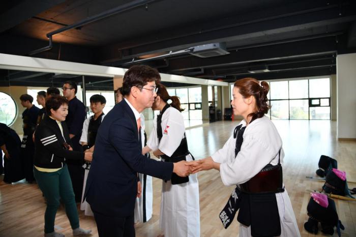 180421 제64회 경기도체육대회 출전 검도선수단 격려 - 5