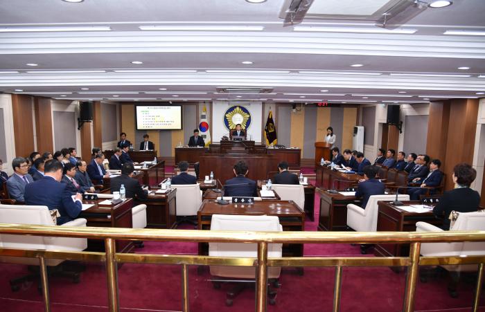 180427 제132회 포천시의회 임시회