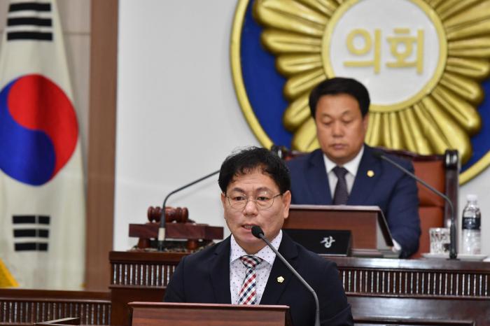 180911 제135회정례회2차본회의 - 4