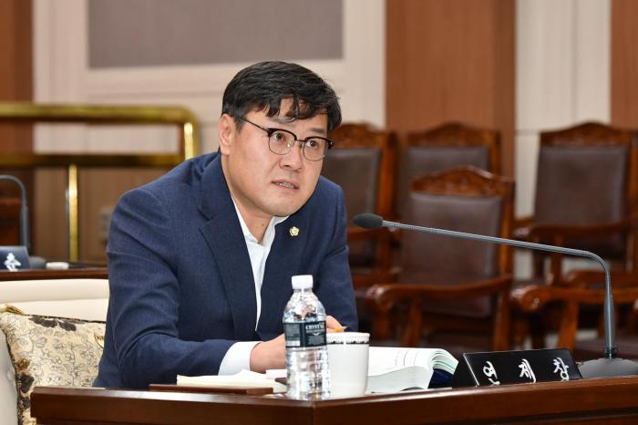 181127 제137회 제2차 정례회 행정사무감사 - 4