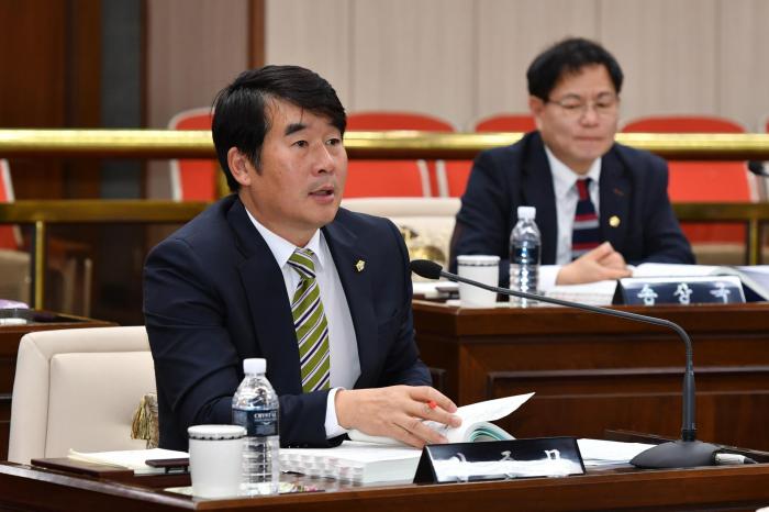 181127 제137회 제2차 정례회 행정사무감사 - 3