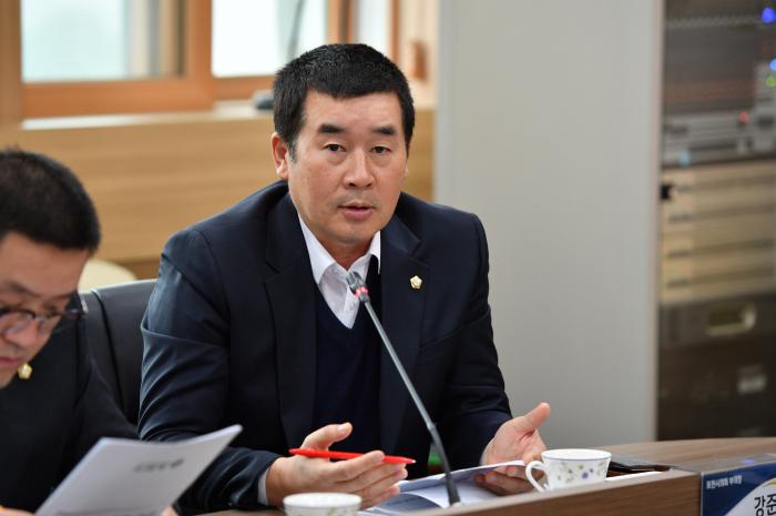 190311 포천시의회, 개선방안 논의를 위한 간담회 개최 - 3