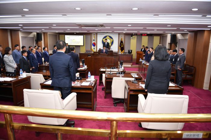 190507 제140회임시회 1차운영위 및 1차본회의 - 5