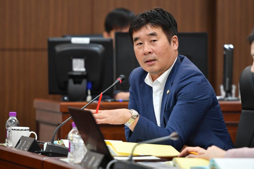 제142회 임시회 예산결산특별위원회 - 5