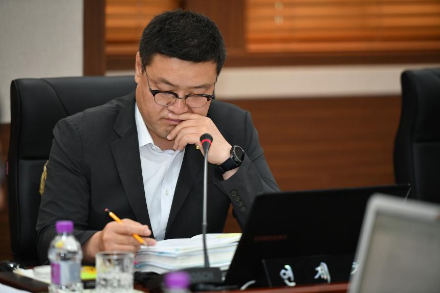 제141회 정례회 행정사무감사특별위원회