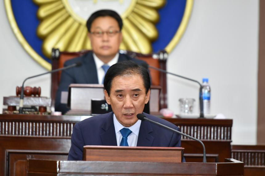 제144회 임시회 운영위, 개회, 1차본회의 - 12