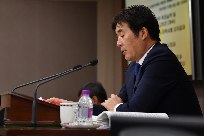 제145회 포천시의회 제2차 정례회 5차본회의 - 4