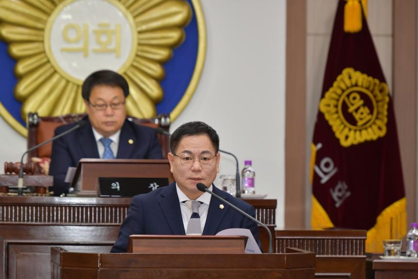 제145회 포천시의회 제2차 정례회 7차본회의 - 3