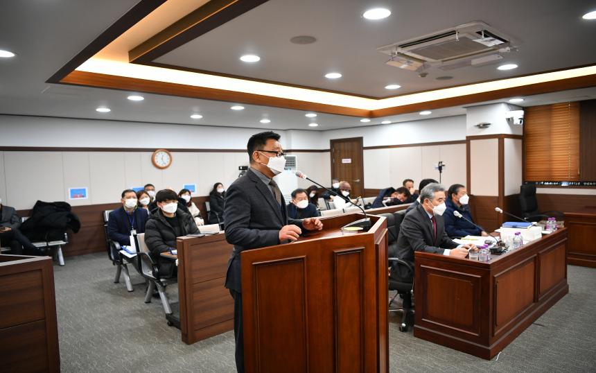 제154회 포천시의회(임시회) 폐회 중 제6차 장자·용정일반산업단지 분양에 관한 행정사무조사 특별위원회 - 13
