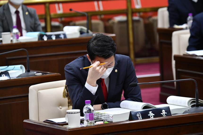 제155회 포천시의회(임시회) 제1차 운영위원회 및 본회의 - 9