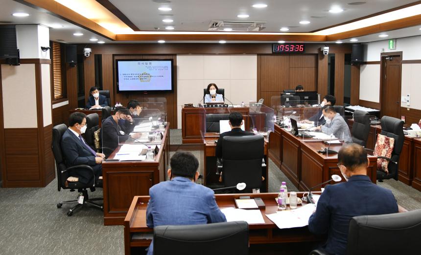제158회 제1차 정례회 5일차 행정사무감사특별위원회 - 4