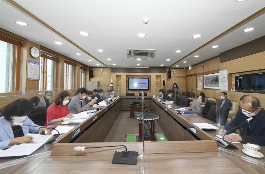 의원간담의 날