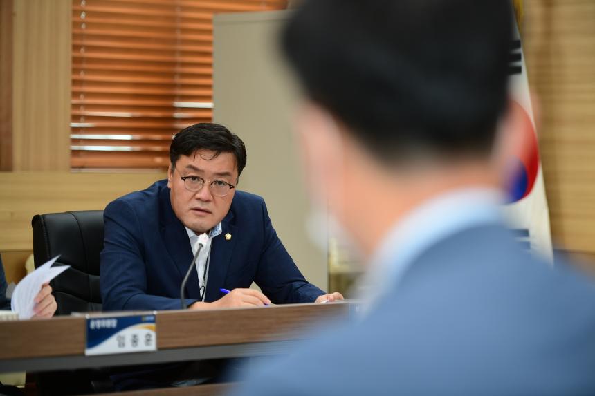 7월 의원간담회 - 19