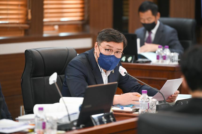 제166회 포천시의회 제1차 정례회 제1차 행정사무감사특별위원회 - 5