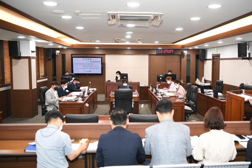 제166회 포천시의회 제1차 정례회 제4차 행정사무감사특별위원회