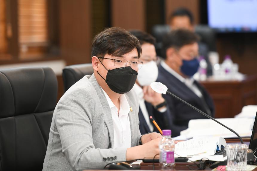 제166회 포천시의회 제1차 정례회 제4차 행정사무감사특별위원회 - 7