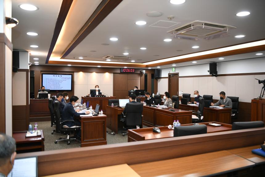 제166회 포천시의회 제1차 정례회 제1차 조례등심사특별위원회 - 2