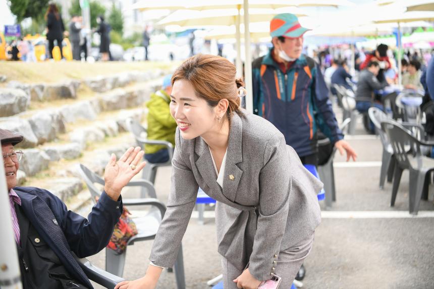 제20회 포천시민의 날 부스 방문 격려 - 2