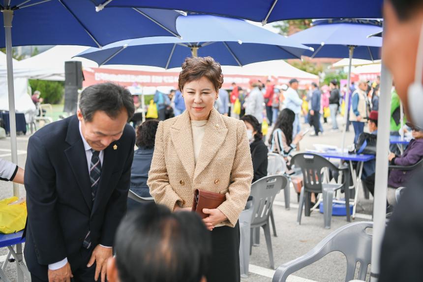 제20회 포천시민의 날 부스 방문 격려 - 12