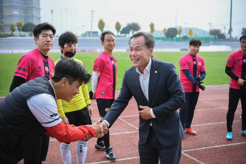 키카스 친선 축구대회 - 3