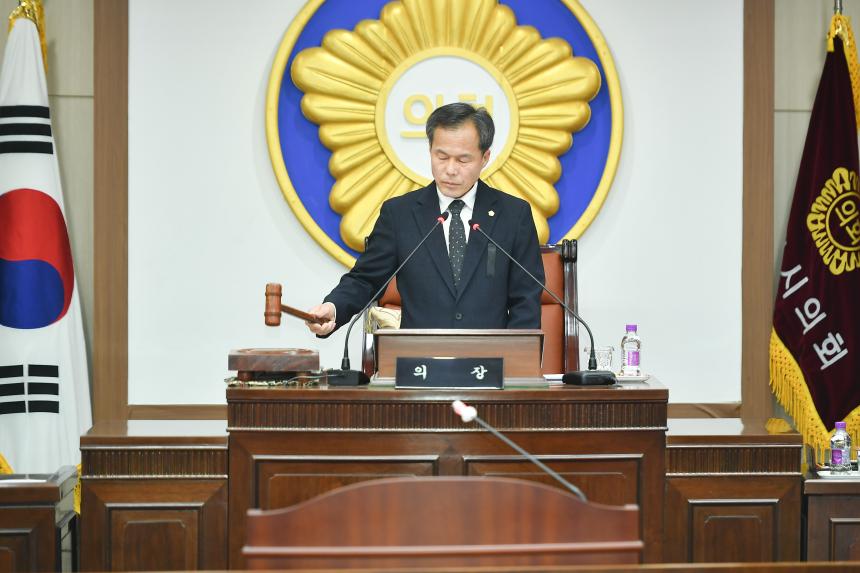 제167회 포천시의회 임시회 2차 본회의 - 11