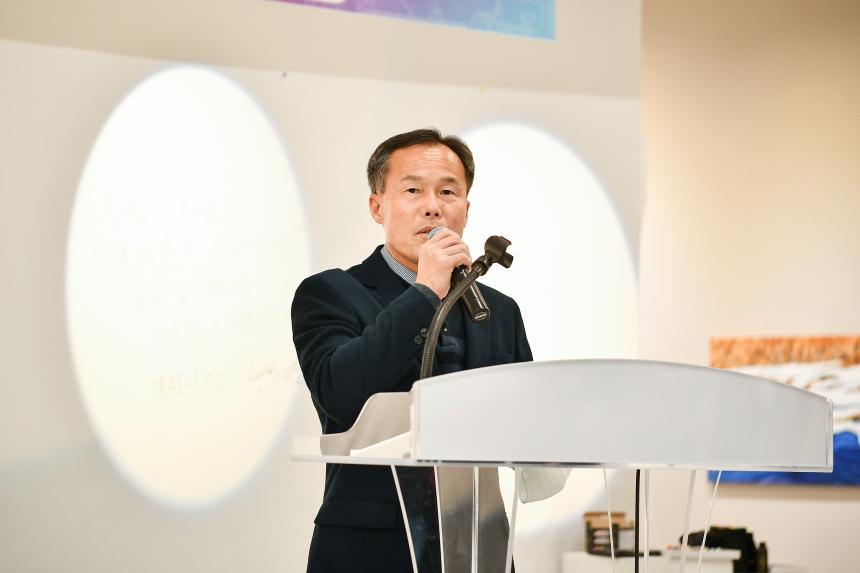 사) 포천미술협회 제 25회 전시회 - 19