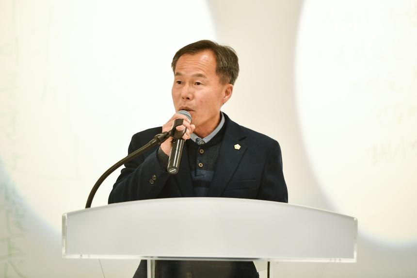 사) 포천미술협회 제 25회 전시회 - 21