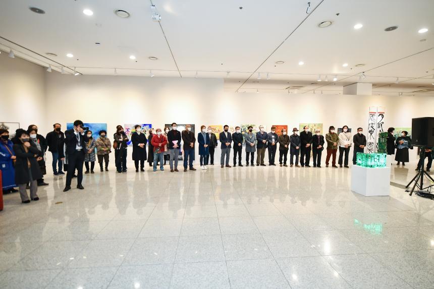 사) 포천미술협회 제 25회 전시회 - 26