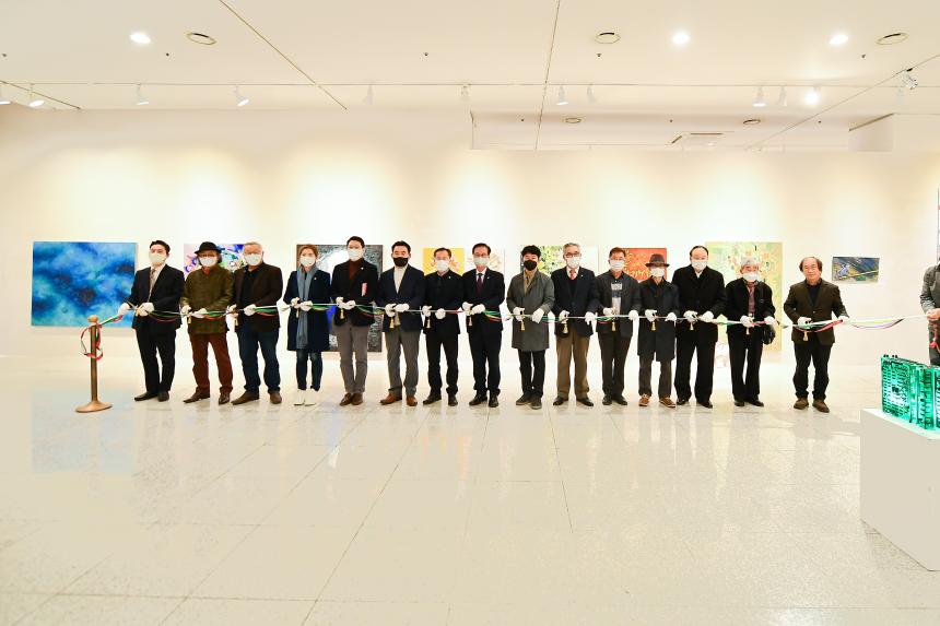 사) 포천미술협회 제 25회 전시회 - 28