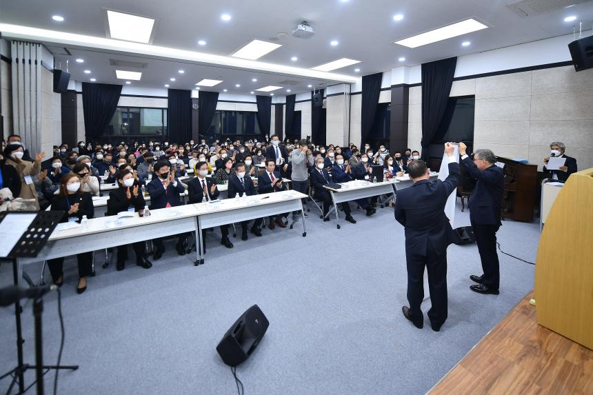 한국기독실업인회 포천지회 창립 13주년 기념식 및 회장 이취임식 - 17