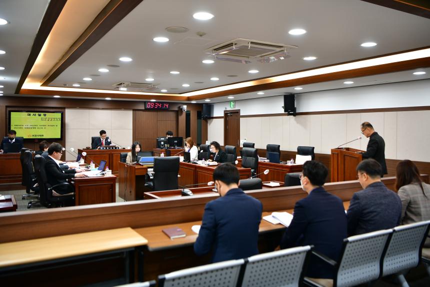 제169회 포천시의회 임시회 제2차 운영위원회, 6군단부지반환특별위원회, 조례등심사특별위원회 - 4