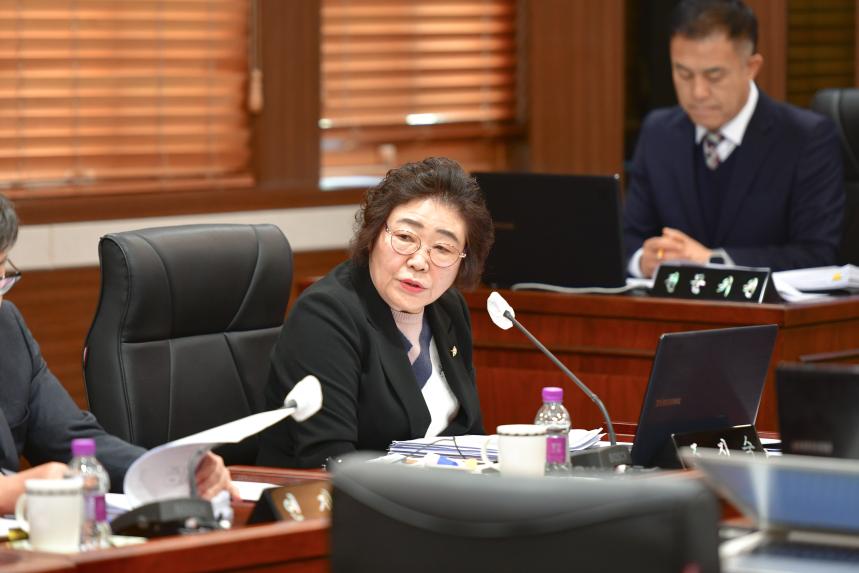 제169회 포천시의회 임시회 제2차 운영위원회, 6군단부지반환특별위원회, 조례등심사특별위원회 - 16