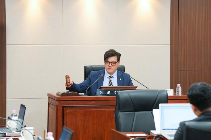 제172회 포천시의회 정례회 제2차 운영위원회, 제3차 행정사무감사특별위원회, 조례등심사특별위원회 - 10