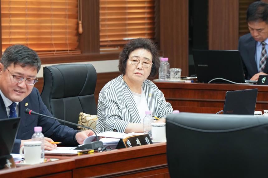 제172회 포천시의회 정례회 제2차 운영위원회, 제3차 행정사무감사특별위원회, 조례등심사특별위원회 - 17