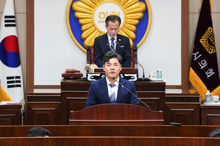 제173회 포천시의회 임시회 제1차 운영위원회 및 제1차 본회의 - 11