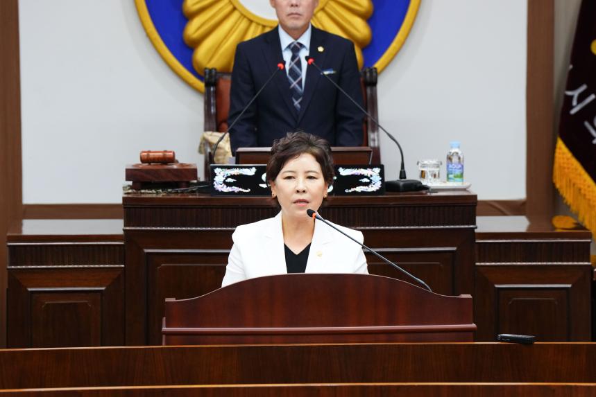 제173회 포천시의회 임시회 제1차 운영위원회 및 제1차 본회의 - 13