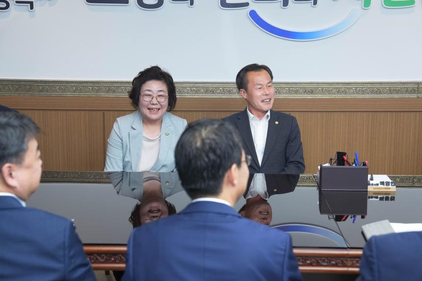 중국 화이베이 대표단 방문간담회 - 6