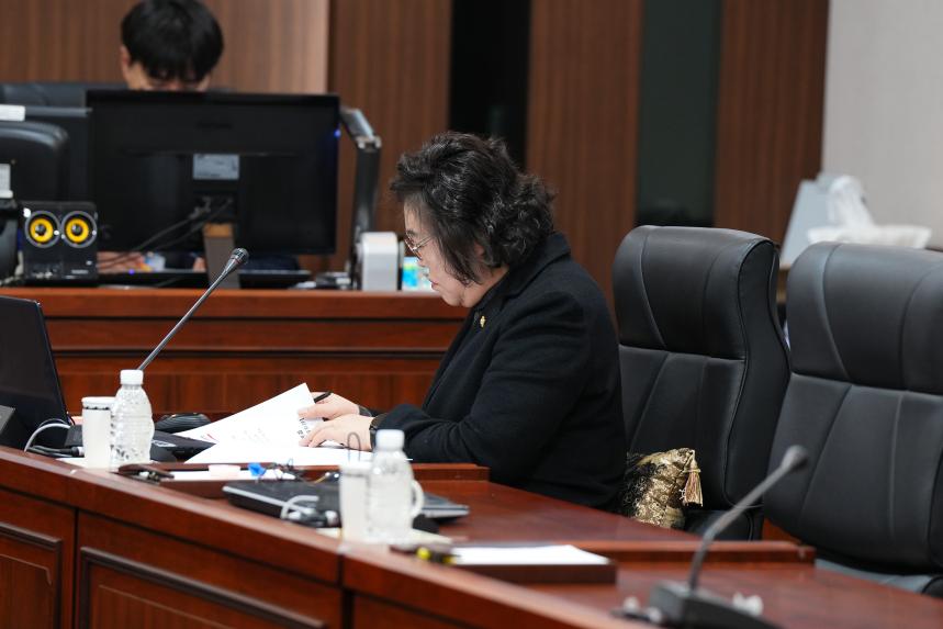 제175회 제2차 정례회 제4차 기회발전특구 등 유치특별위원회 - 4