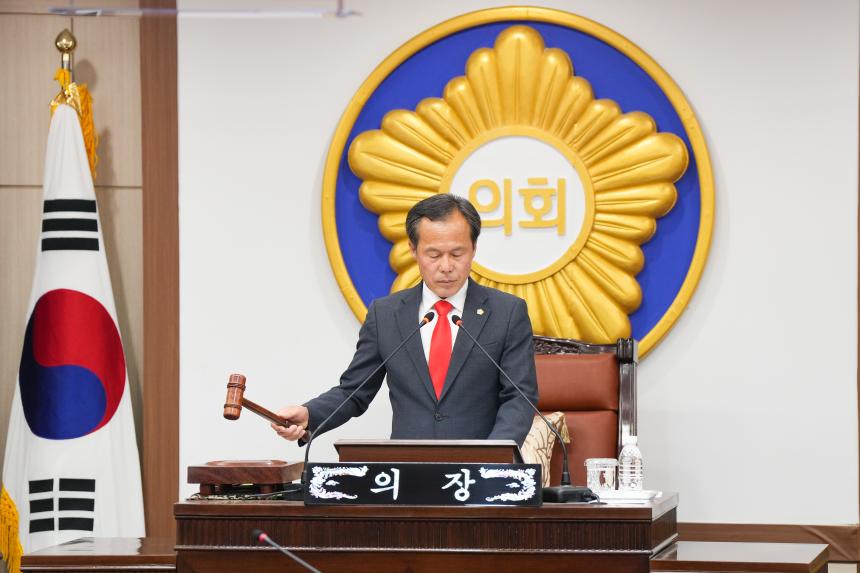제179회 포천시의회 정례회 제1차 본회의 - 4