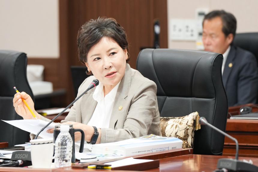 제179회 포천시의회 정례회 행정사무감사특별위원회 1일차