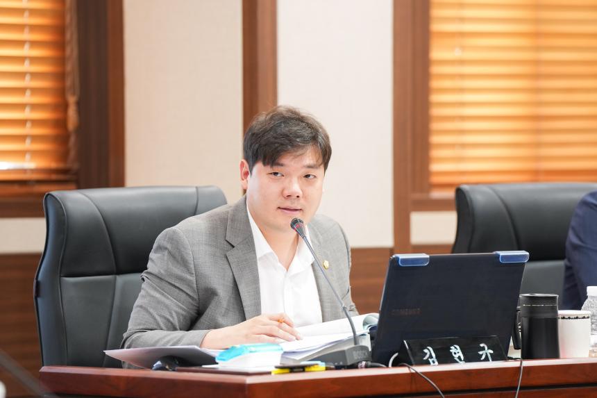 제179회 포천시의회 정례회 행정사무감사특별위원회 1일차 - 8