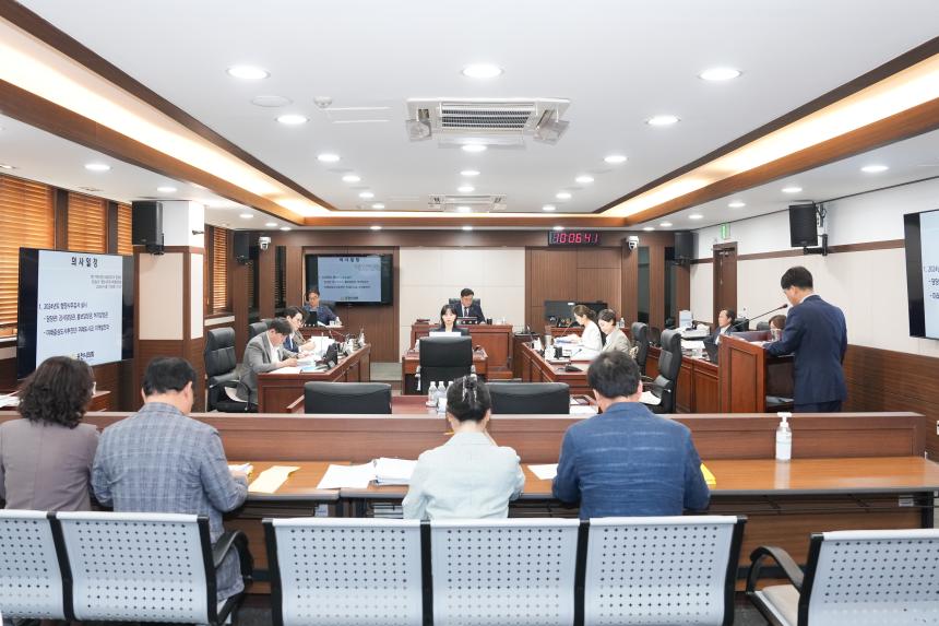 제179회 포천시의회 정례회 행정사무감사특별위원회 1일차 - 13