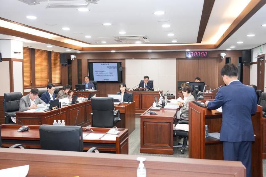 제179회 포천시의회 정례회 행정사무감사특별위원회 1일차 - 15