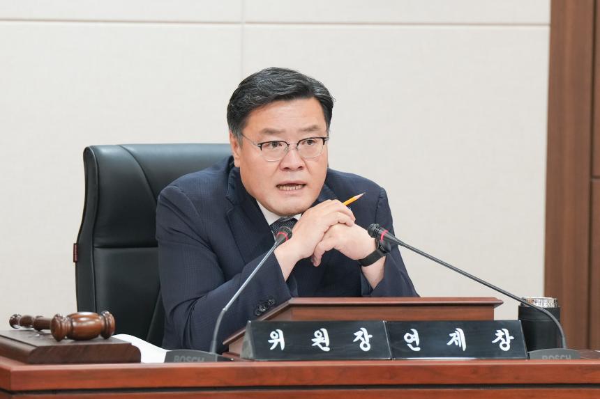 제179회 포천시의회 정례회 행정사무감사특별위원회 2일차 - 17