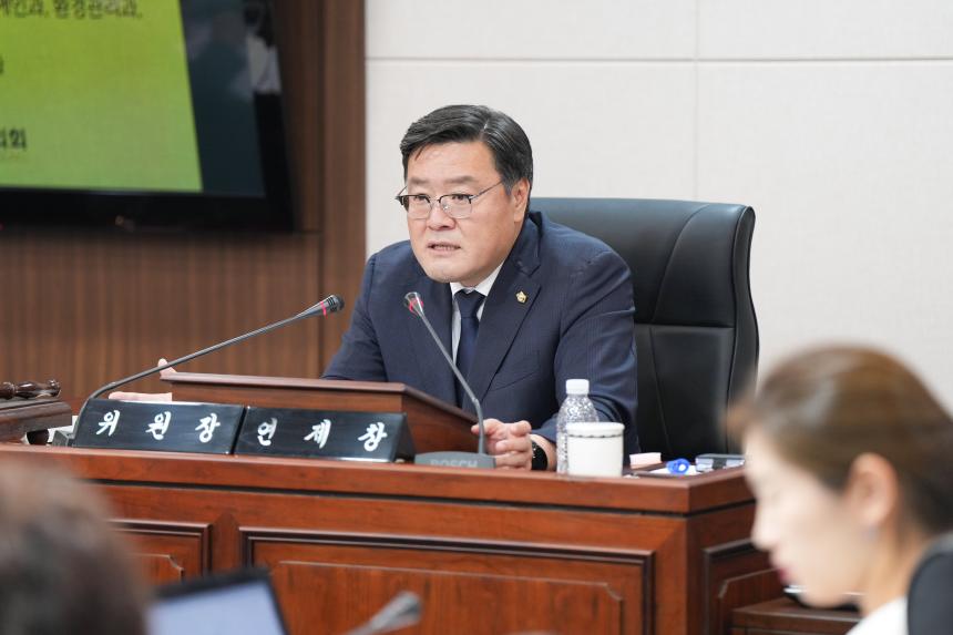 제179회 포천시의회 정례회 행정사무감사특별위원회 3일차 - 4