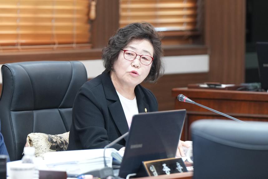 제179회 포천시의회 정례회 행정사무감사특별위원회 3일차 - 8