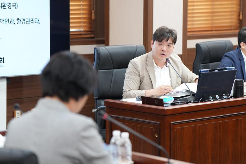 제179회 포천시의회 정례회 행정사무감사특별위원회 3일차 - 16